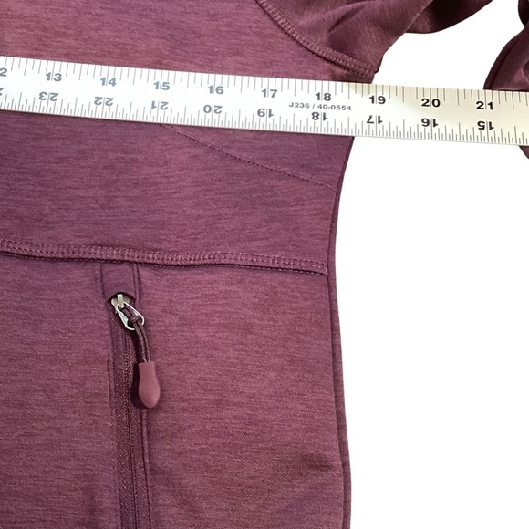Kirkland Signature Full Zip Fleece Lined Jacket Sweater, Eggplant Color SMALL - Picture 4 of 10